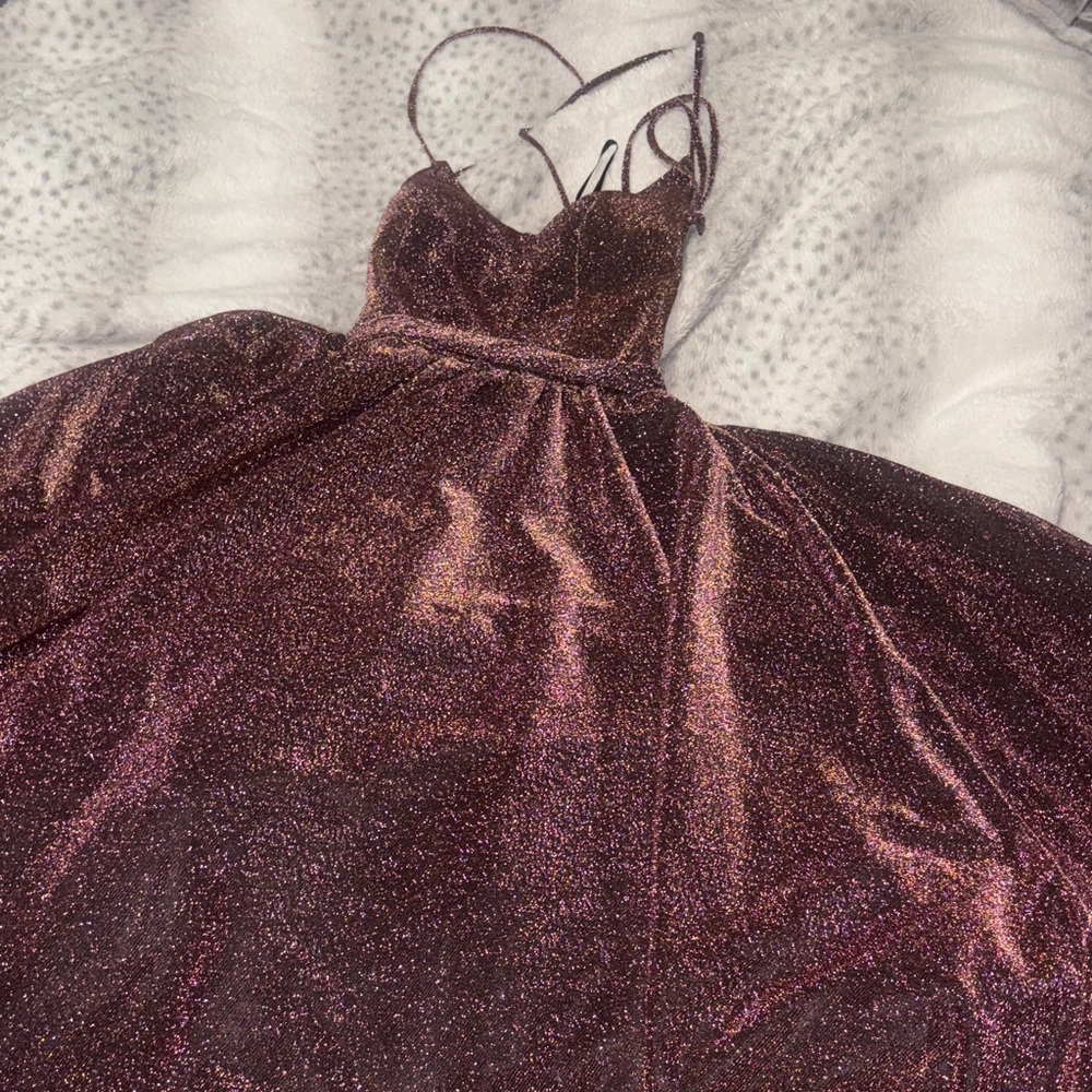 Elegant Glittering Prom Dress in Shimmering Purple